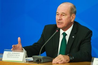 O ministros da Defesa, Fernando Azevedo e Silva, fala sobre repatriação de brasileiros que estão na China - Valter Campanato/Agência Brasil
