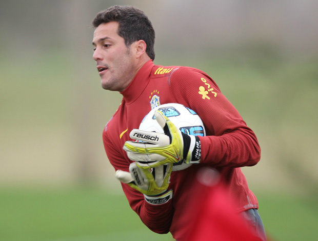 Julio César durante o treino da Seleção Brasileira em Campana, na Argentina  (Foto: Agência Estado)