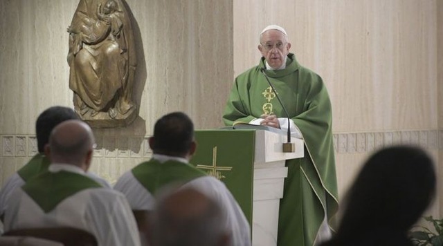 Papa Francisco: insultar é um costume que mata