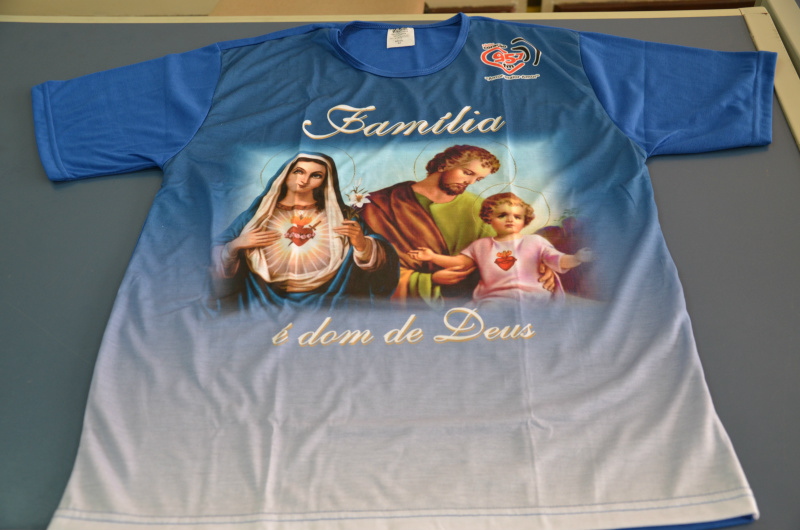 Camiseta Sagrada Família | Azul | R$ 25,00