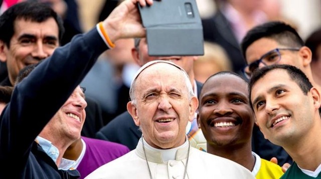 Vaticano apresenta documento de preparação para Sínodo dos Bispos sobre os jovens
