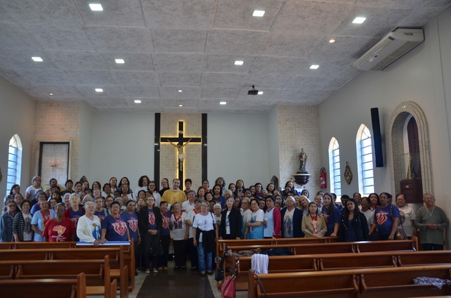 Peregrinação Mães que rezam pelos filhos e Legião de Maria