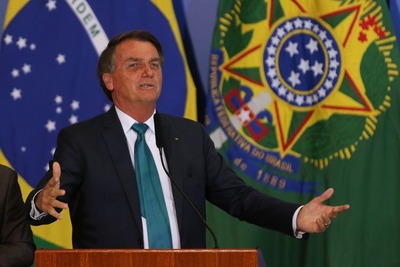 O presidente Jair Bolsonaro participa da divulgação dos novos critérios de desconto e renegociação das dívidas do Fies.Presentes à cerimônia os ministros da Educação, Milton Ribeiro, e da Economia, Paulo Guedes - Fabio Rodrigues-Pozzebom/ Agencia Brasil