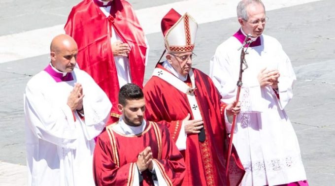 Papa Francisco presidiu Missa na solenidade de São Pedro e São Paulo. Foto: Daniel Ibáñez / ACI Prensa
