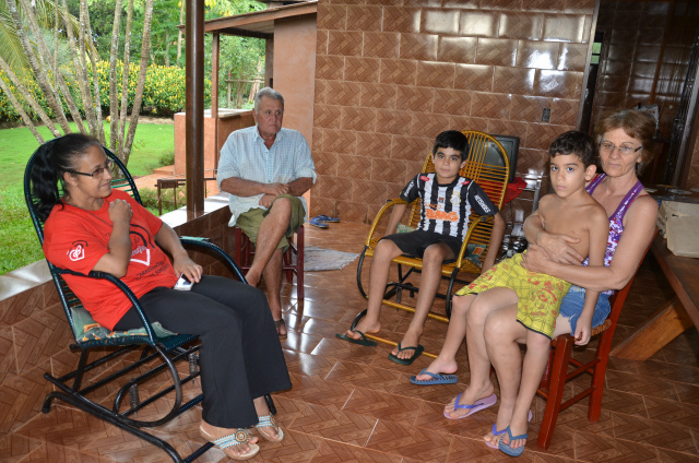 Rádio Coração visita arrecadadores em Santa Teresinha