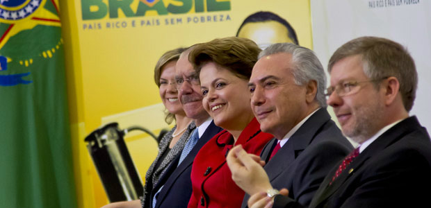 Presidente Dilma Rousseff durante cerimônia de anúncio da expansão da Rede Federal de Educação Superior (Foto: Roberto Stuckert Filho / Presidência)