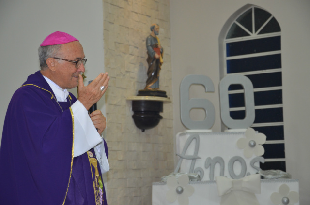 Dom Redovino, celebrando os 60 anos da paróquia São Pedro