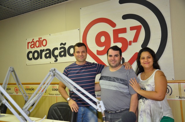 Tiago e esposa Denise, participaram hoje(24/08) pela manh do Manhã Viva, com o comunicador Alcemir Soares.