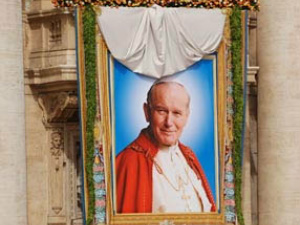 João Paulo II foi proclamado Beato pelo Papa Bento XVI no dia 1º de maio de 2011