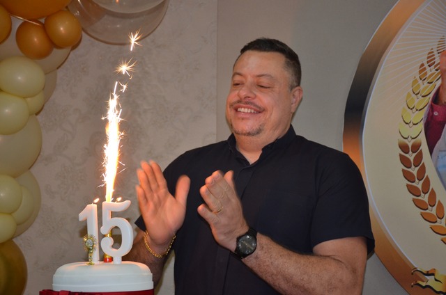 Pe. Alex Gonçalves Dias: 15 anos de Ordenação Sacerdotal Pe. Alex Gonçalves Dias: 15 anos de Ordenação Sacerdotal