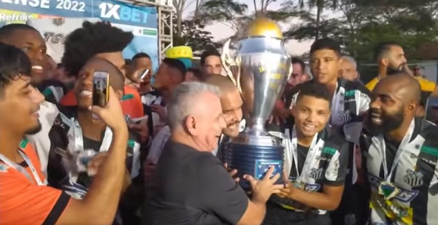 há 12 horas
Midiamax - UOL
Jogando em 'casa', Operário vence o Aquidauanense e é campeão Estadual pela 12ª vez | Jornal Midiamax