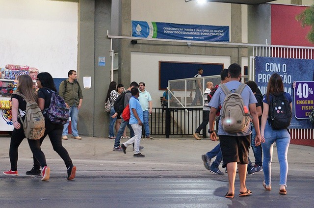 Medida flexibiliza critérios para acesso de alunos de escolas particulares a bolsas do Prouni Edilson Rodrigues/Agência Senado