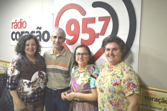 Ozair Sanabria e Pedro Pivetta com Elza Farias e Cristina Serrante, novas integrantes da diretoria FTM. Foto: Gabriel Fernandes/RC
