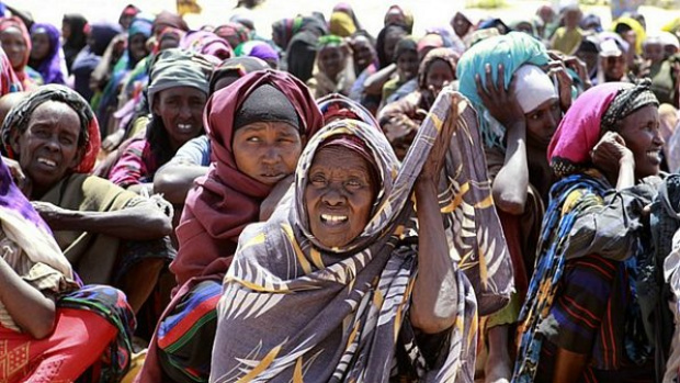 ONU estima que cerca de 1,5 milhões de pessoas tenham sido deslocadas do Chifre da África (Thomas Mukoya / Reuters)