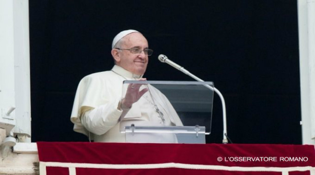 Papa Francisco menciona os frutos pelos quais se reconhece o verdadeiro cristão