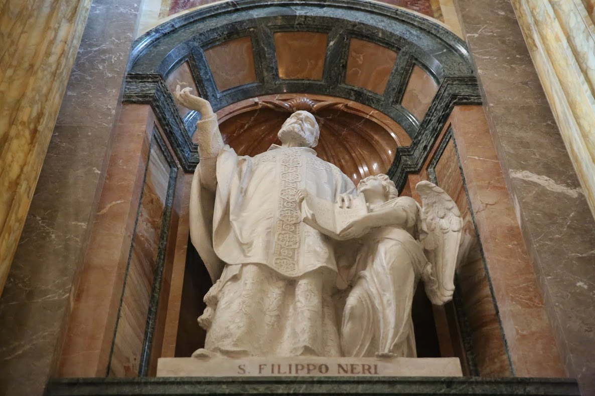 Estátua de S.Filipe Neri em Turim, Itália – Foto: Bohumil Petrik/CNA