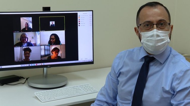 O psiquiatra José Carlos Appolinario explica que os gatilhos para a compulsão alimentar estão mais presentes na pandemia. - Caminhos da Reportagem /TV Brasil