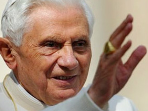 Bento XVI: ''Igreja não pode deixar de ver na fé de seus membros, individual e coletivamente, um grande sinal de esperança''