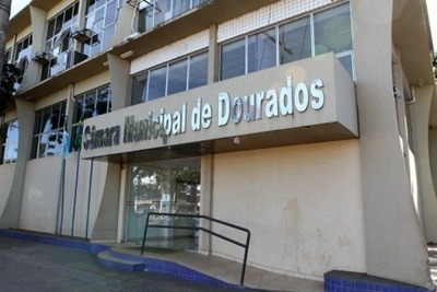 Documento que pede suspensão foi enviado à Câmara