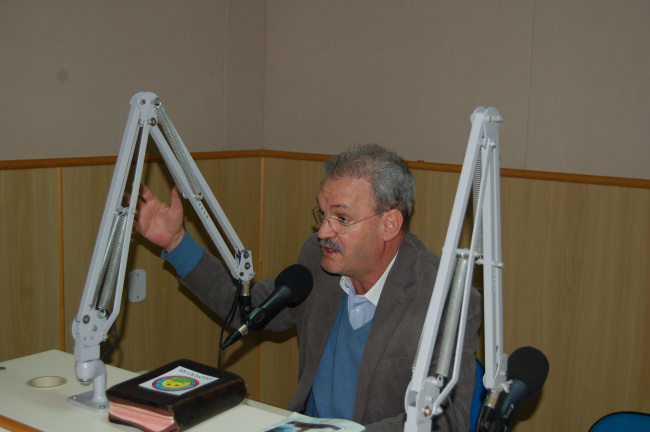 Geraldo Resende concede entrevista na Rádio Coração