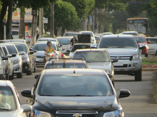 Projeto de lei que reduz o valor taxa de vistoria veicular cobrada pelo Detran-MS é aprovada - Foto: Rodrigo Bossolani