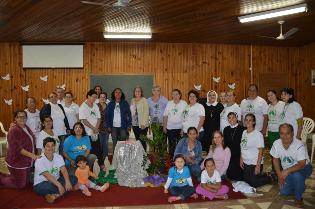 Representantes diocesanos  durante o encontro setor 359 da pastoral da criançaFoto : Estanislau Sanábria