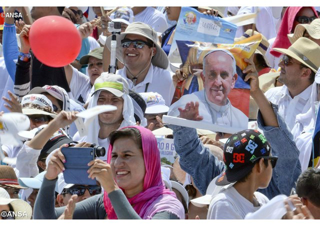 Cerca de 1 milhão de fieis participaram da celebração eucarística em Guayaquil, Equador - ANSA