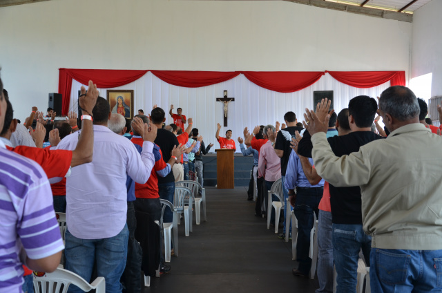 1° Retiro 'homens de fogo' de Dourados