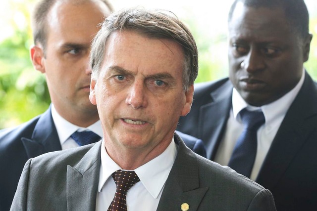 Bolsonaro se prepara para anunciar últimos nomes da equipe