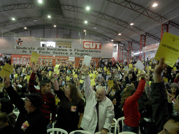Bancários de SP aceitaram nesta segunda a proposta da Fenaban (Foto: Anderson Barbosa/Agência Estado