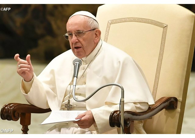 Papa improvisa durante a catequese nesta quarta-feira, 18/01 - AFP