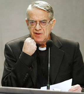 O diretor da Sala de Imprensa da Santa Sé, padre Federico Lombardi: ''a pequena comunidade católica continuará a oferecer o seu testemunho'', diz nota
