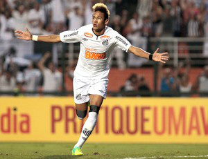 No futebol brasileiro, Neymar é o 'estranho no ninho'
da turma (Foto: Miguel Schincariol / Agência Estado)