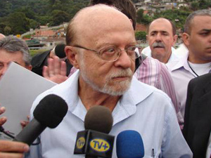 Em entrevista à Rádio CBN, Goldman descartou a
construção de um novo estádio e disse que vai in-
sistir na reforma do Morumbi com a CBF. (Foto:
Juliana Cardilli/G1)