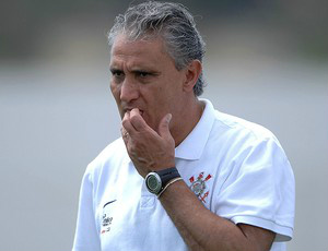 Corinthians de Tite precisa de sequência de vitórias
para chegar ao título (Foto: Mauro Horita / AE)