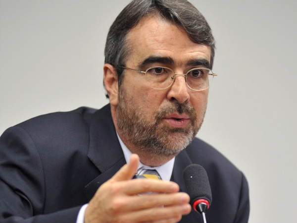 Adiamentos da votação do parecer não preocupa Fontana. Foto/Leonardo Prado – Agência Câmara