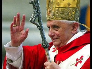 Bento XVI se tornou o sétimo pontífice mais velho na história dos papas dos últimos 600 anos