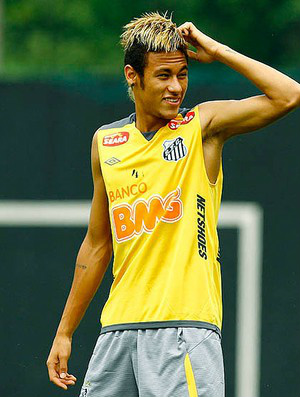 Neymar é considerado 'barato' para empresa ao
avaliar tempo de carreira (Foto: Ricardo Saibun)