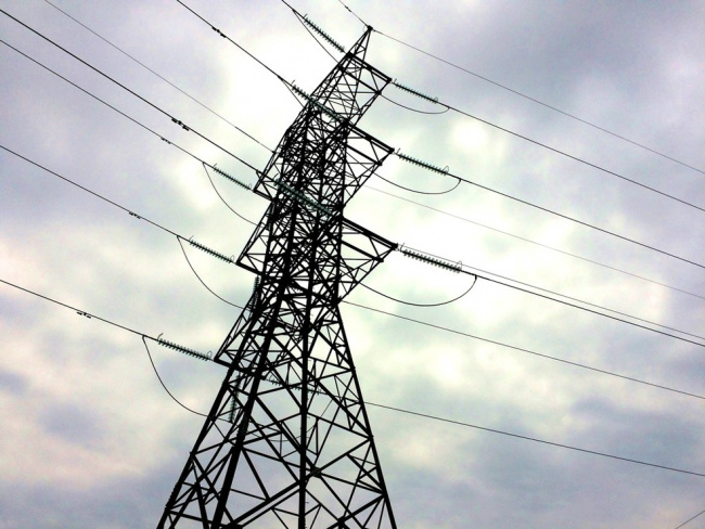 Trecho de linha de transmissão de energia em Porto Velho, RO (Foto: Divulgação)