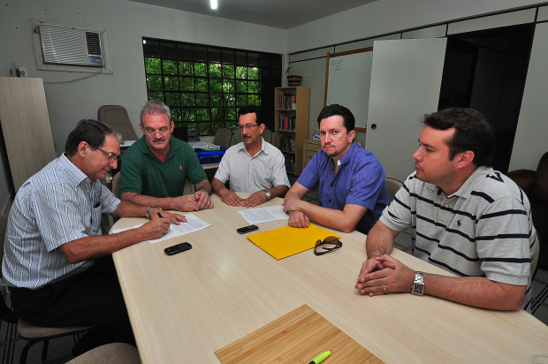 Secretário de Saúde durante reunião que estabeleceu acordo para funcionamento do Hospital do Câncer
Crédito: A. Frota