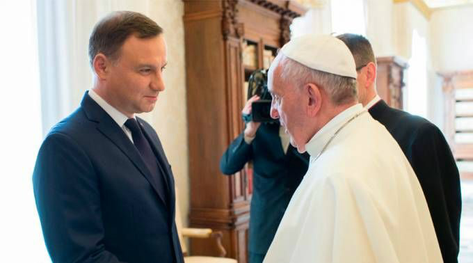 O Presidente da Polônia e o Papa Francisco. Foto L'Osservatore Romano