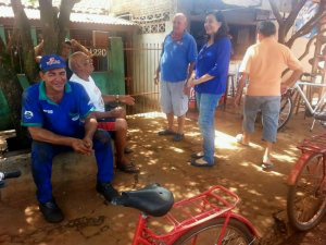 Nas regiões do Jardim Santa Maria e Maracanã a prefeita Délia Razuk conversa com os moradores sobre melhorias para os bairros. Foto: Assecom