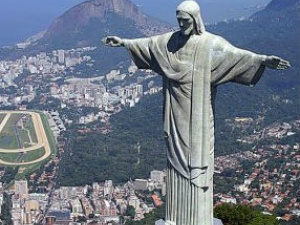 Cristo Redentor foi escolhido para levar o nome do Rio de Janeiro aos quatro cantos do mundo em uma exposição itinerante