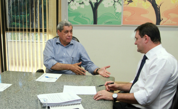 Governador André em reunião com o presidente da Fiems, Sérgio Longen (Foto : Divulgação)