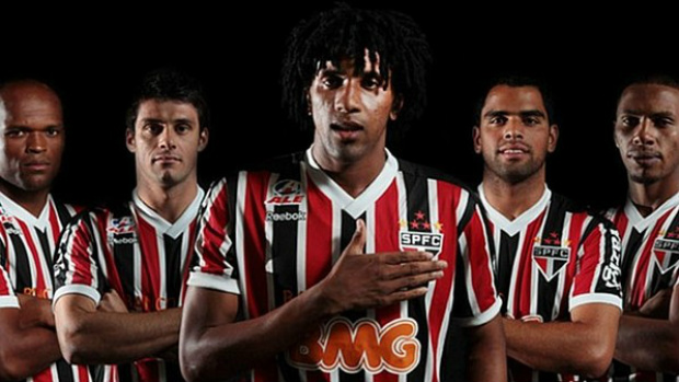Reforços do clube para a próxima temporada: Edson Silva, Fabrício, Cortês, Maicon e Paulo Miranda (Divulgação)
