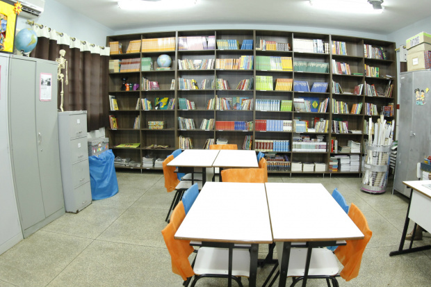 Dourados será a 2ª cidade do Brasil com uma biblioteca por escola