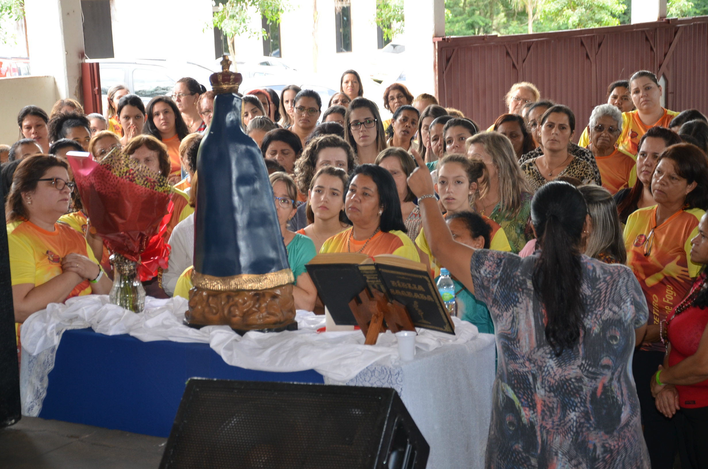 Retiro para mulheres na comunidade 'Boquim de Louvor'