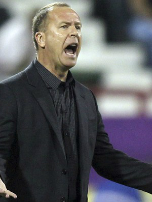 Primeira partida do time de Mano em 2102 será
no dia 28 de fevereiro, contra a Bósnia (Foto: AP)