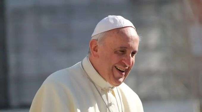 Como todas as quartas-feiras, o papa Francisco presidiu a audiência geral