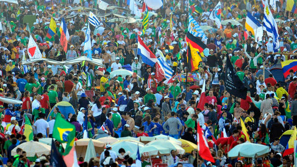 Juventude de diversas nacionalidades reunida na última edição da JMJ, em 2013, no Rio de Janeiro / Foto: Arquivo CN